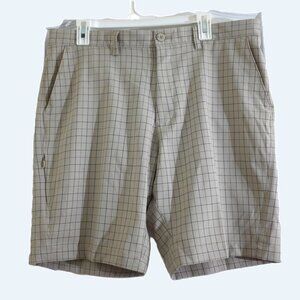 Haggar Men's Checkered 9" Inseam Golf Shorts size 36